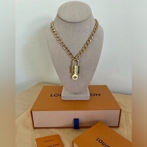 Vintage Louis Vuitton Lock & Key #302 with 18” Unbranded Cuban Link Necklace